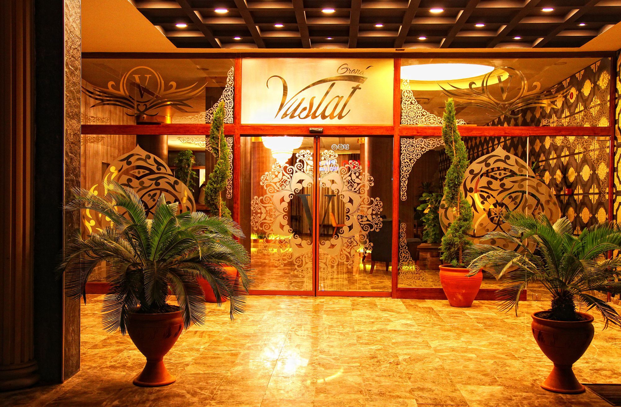 Grand Vuslat Hotel Trebizonda Exterior foto